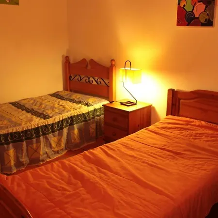 Casa Da Felicidade - Three Bedroom House In Pataias Pataias